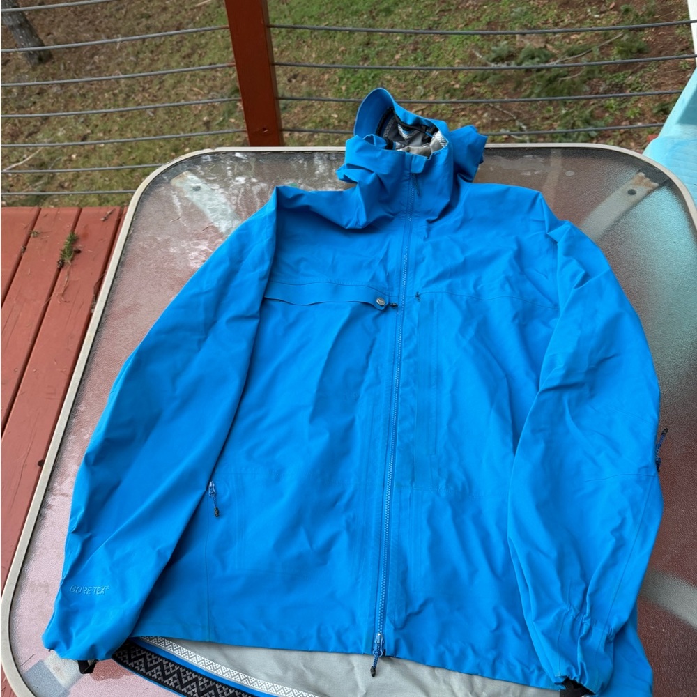 Men’s Ventus 3L GORE-TEX Vibrant Blue Ski Jacket